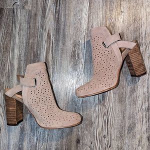 Crown and Ivy Booties Size 6.5